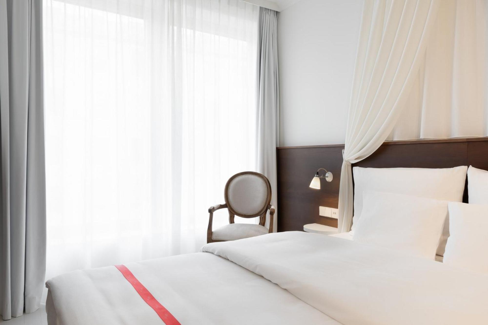 Ruby Rosi Hotel Мюнхен Экстерьер фото